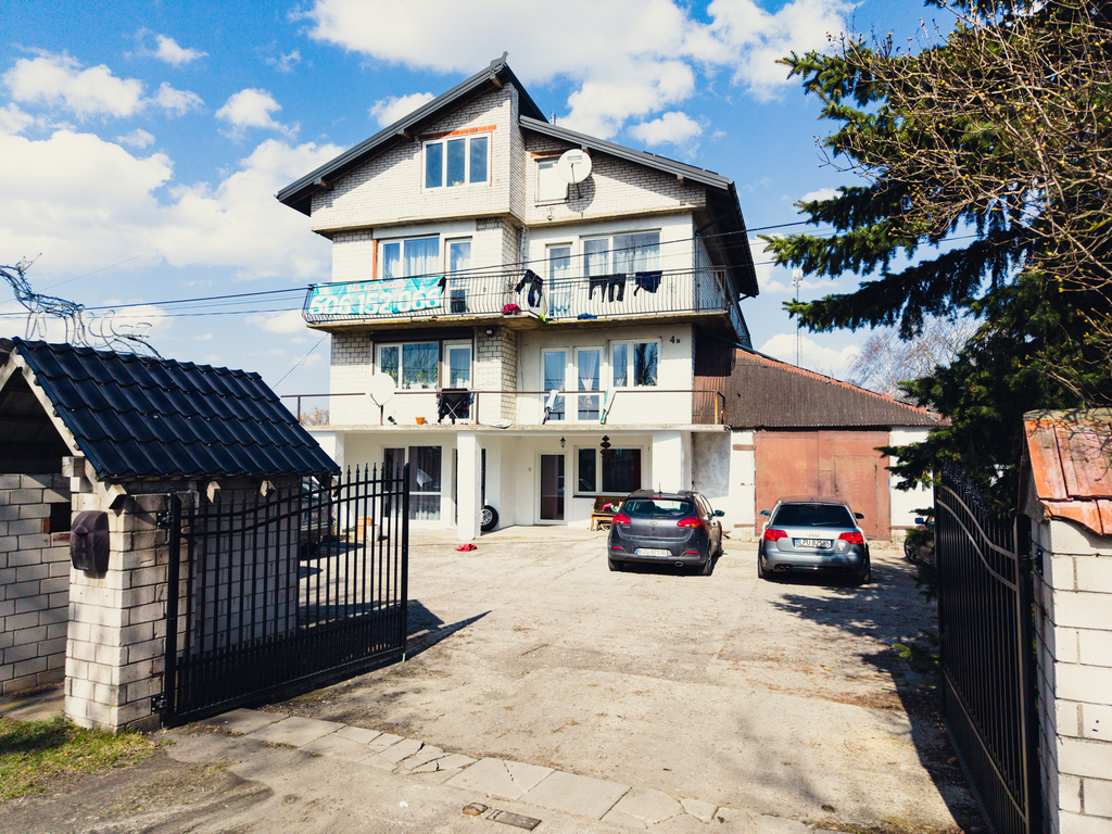 Parking i S14 pod nosem dla Twojej firmy