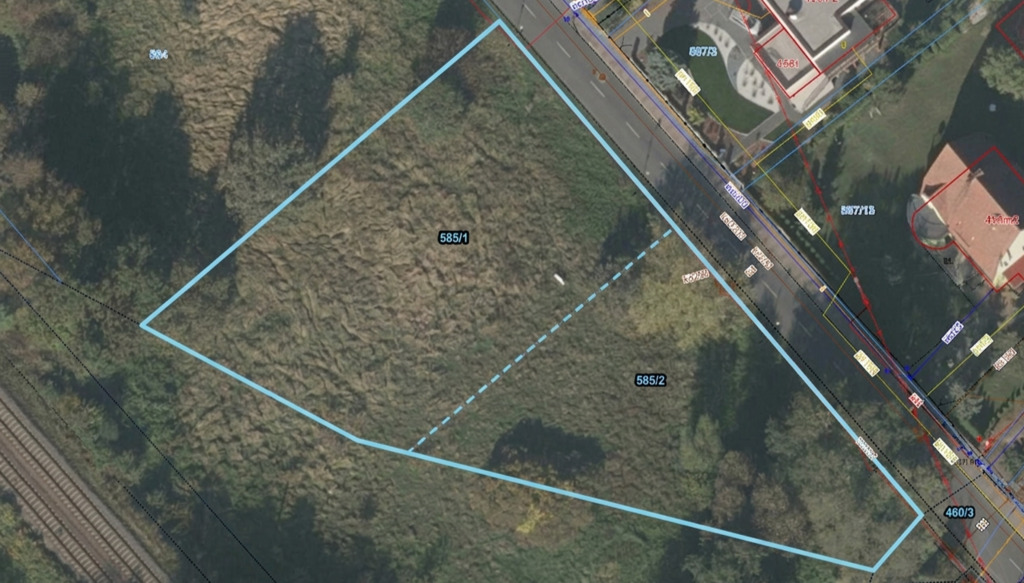 2585 m2 z potencjałem – dom, bliźniak lub usługi