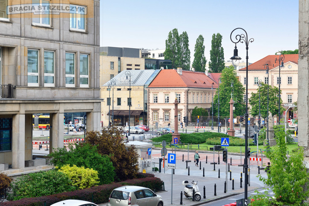 Śródmieście, 3 pokoje z kuchnią w kamienicy