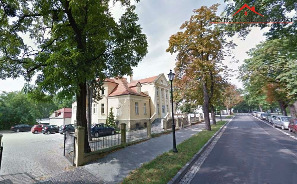 Prestiżowy pałacyk na sprzedaż!