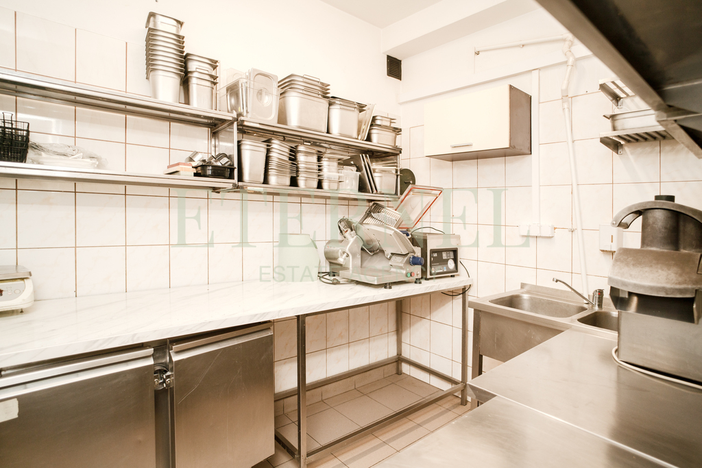 Pizzeria Piwniczka na sprzedaż w centrum Skawiny