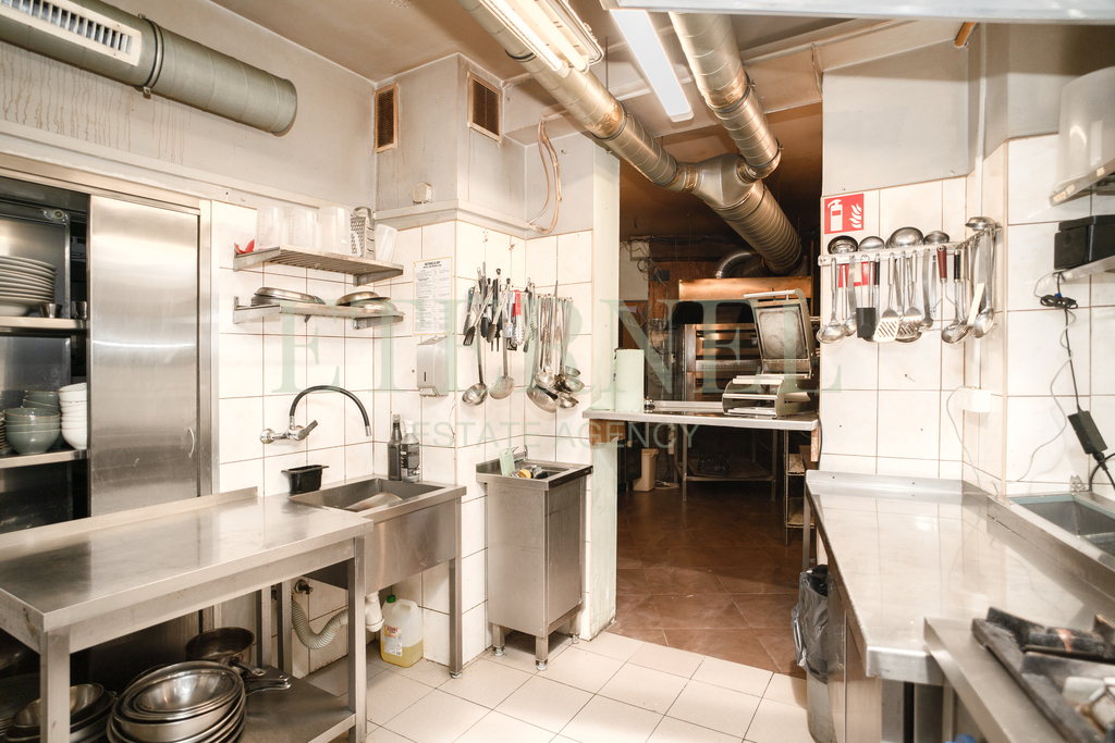 Pizzeria Piwniczka na sprzedaż w centrum Skawiny