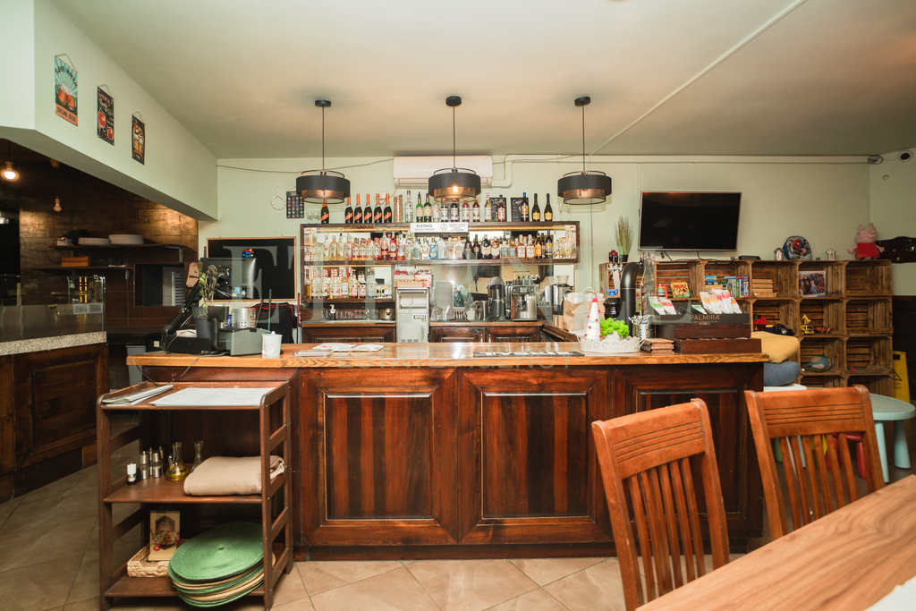 Pizzeria Piwniczka na sprzedaż w centrum Skawiny