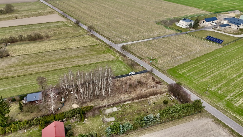 Działka 2345m2: Tu nawet Twój pies poczuje luz!