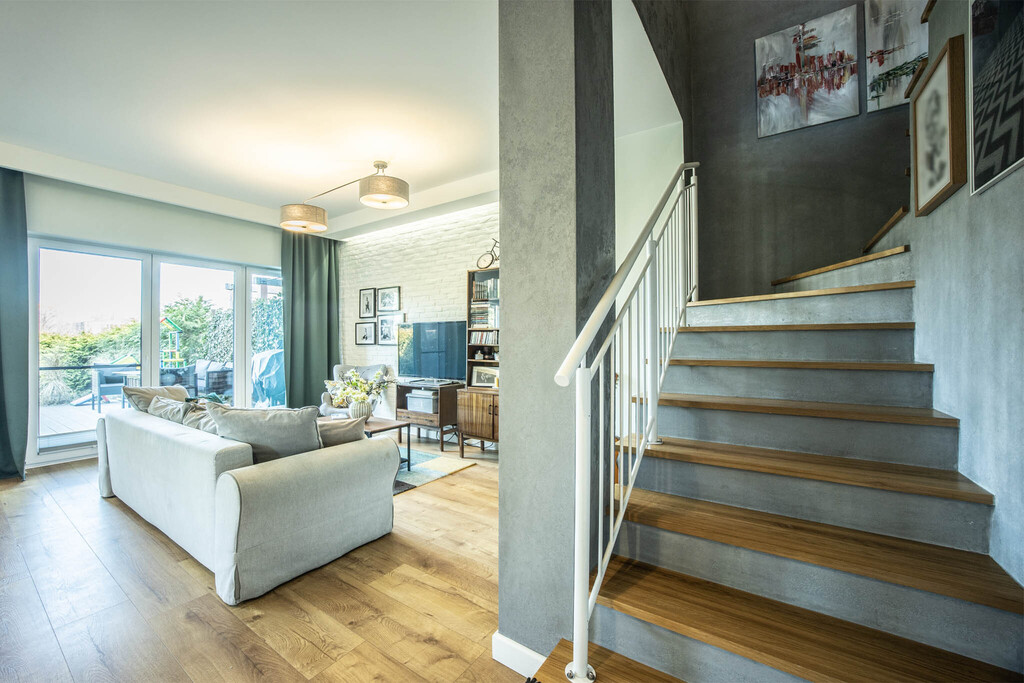 Dwupoziomowy dom przy Rudzkiej Górze