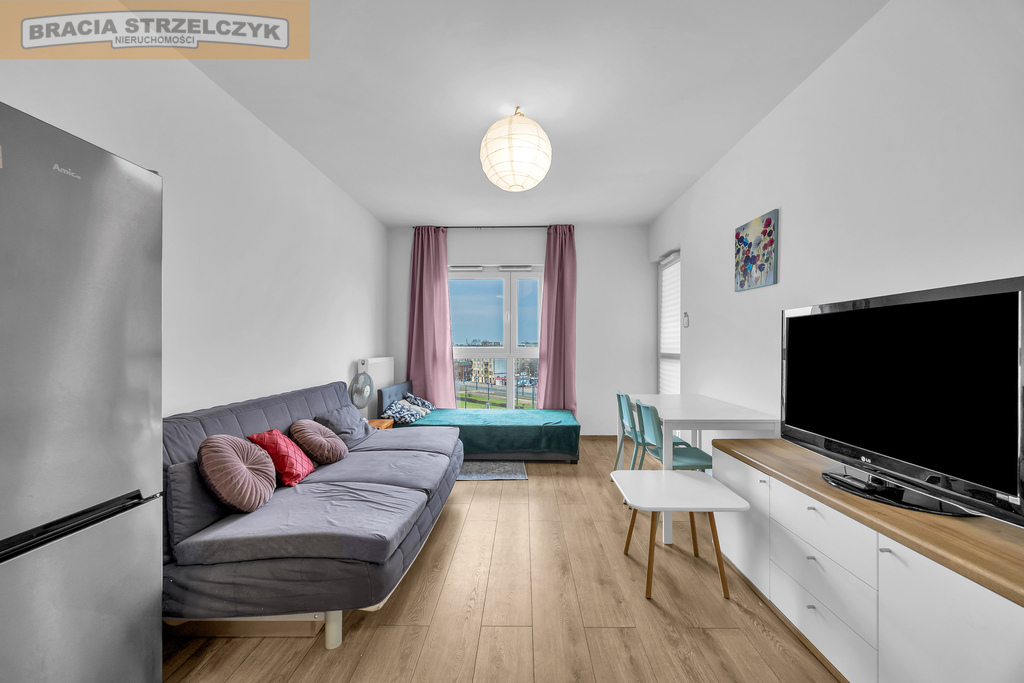 2 pokoje Rondo Wiatraczna Apartamentowiec