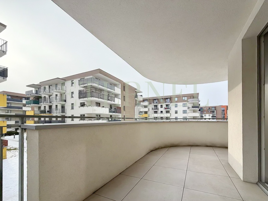 Mieszkanie 3-pokojowe z garażem 45m2 – Domagały