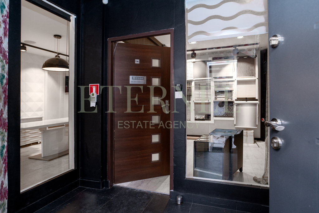 Lokal 60 m² z poddaszem i piwnicą, ul. Bieżanowska