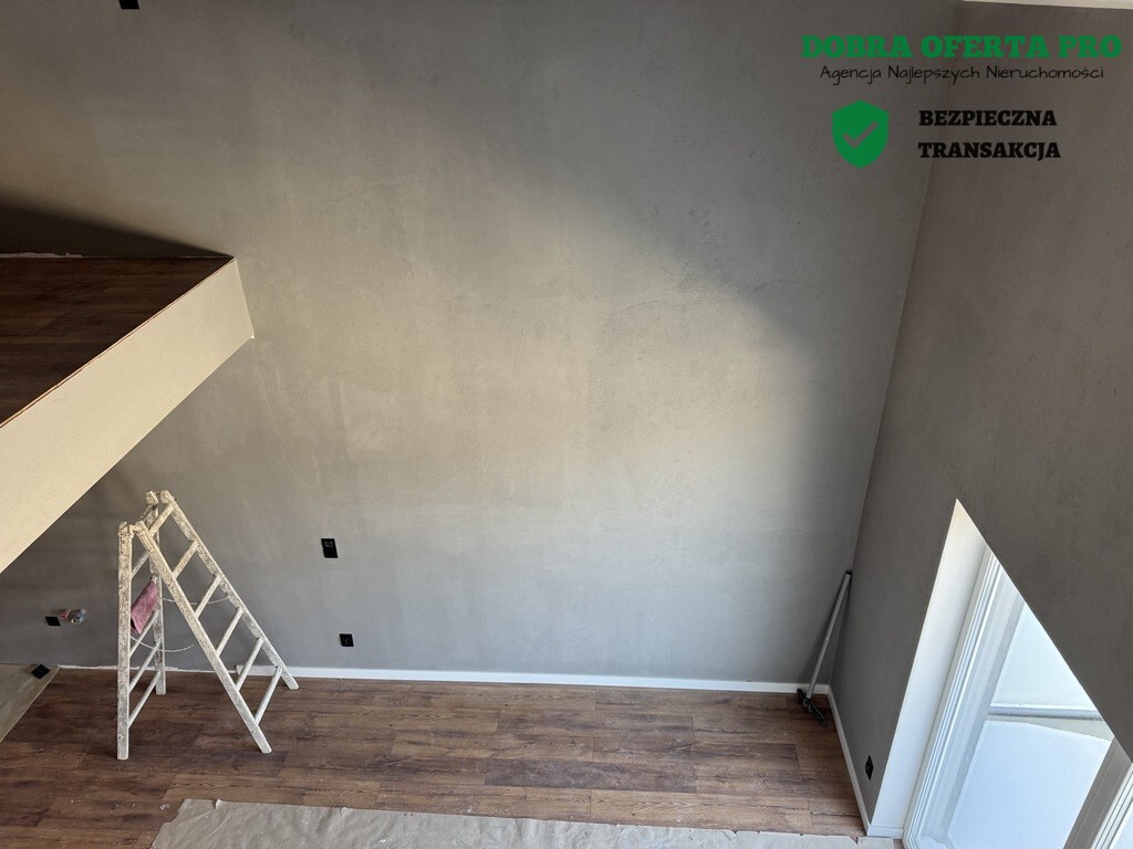 Dwupoziomowe i przestronne mieszkanie w Borkowie