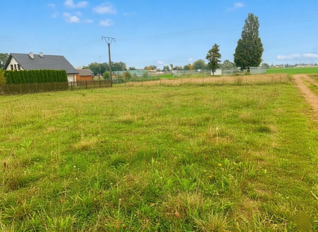 Działka budowlana 1019 m², Biała, ul. Podbipięty