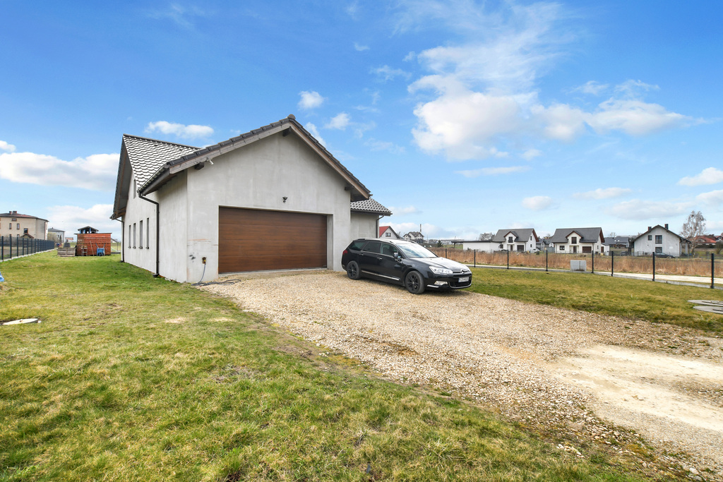 HIT! Nowoczesny dom 255 m² blisko lasu!