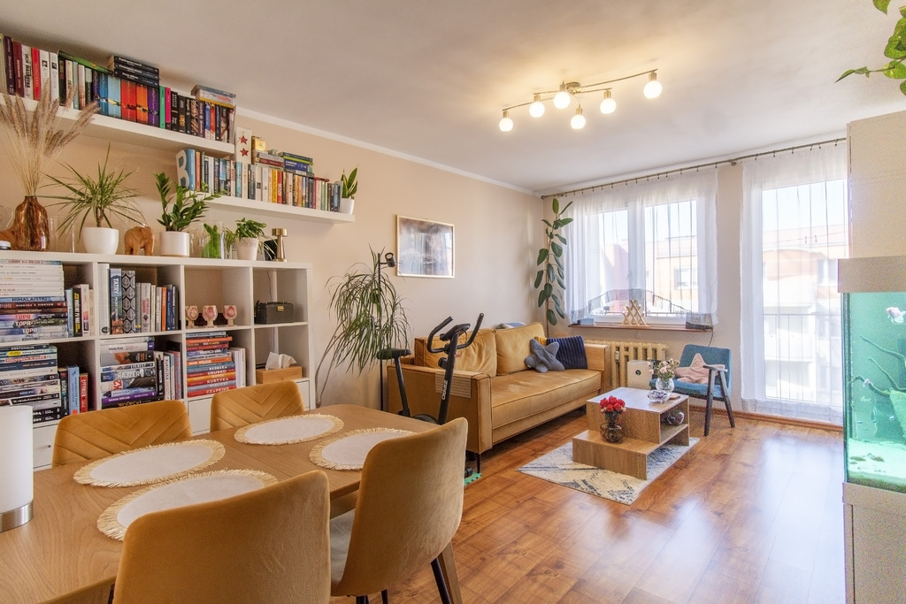 2 pokojowe mieszkanie z balkonem