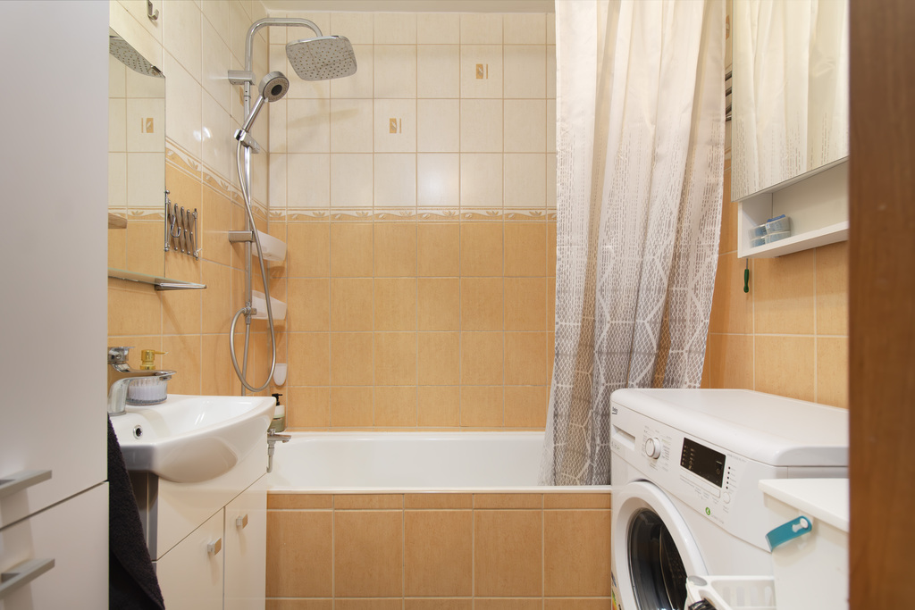 2 pokojowe mieszkanie z balkonem