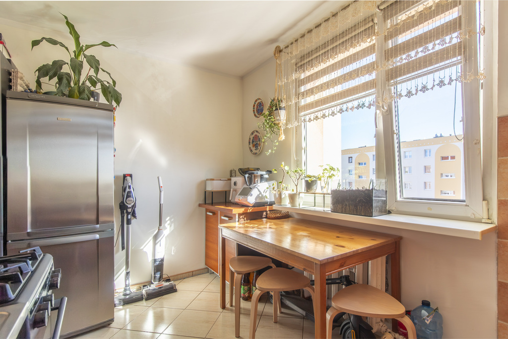 2 pokojowe mieszkanie z balkonem