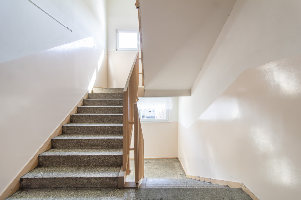 2 pokojowe mieszkanie z balkonem