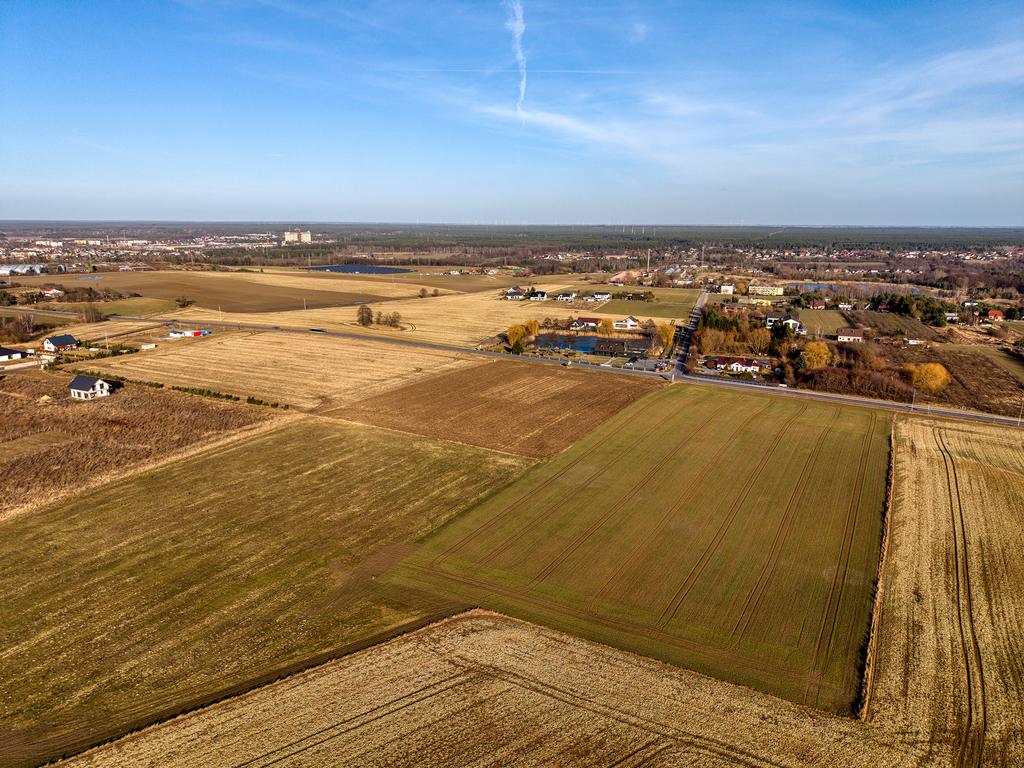 Grunt komercyjny KORONOWO 1,5 ha