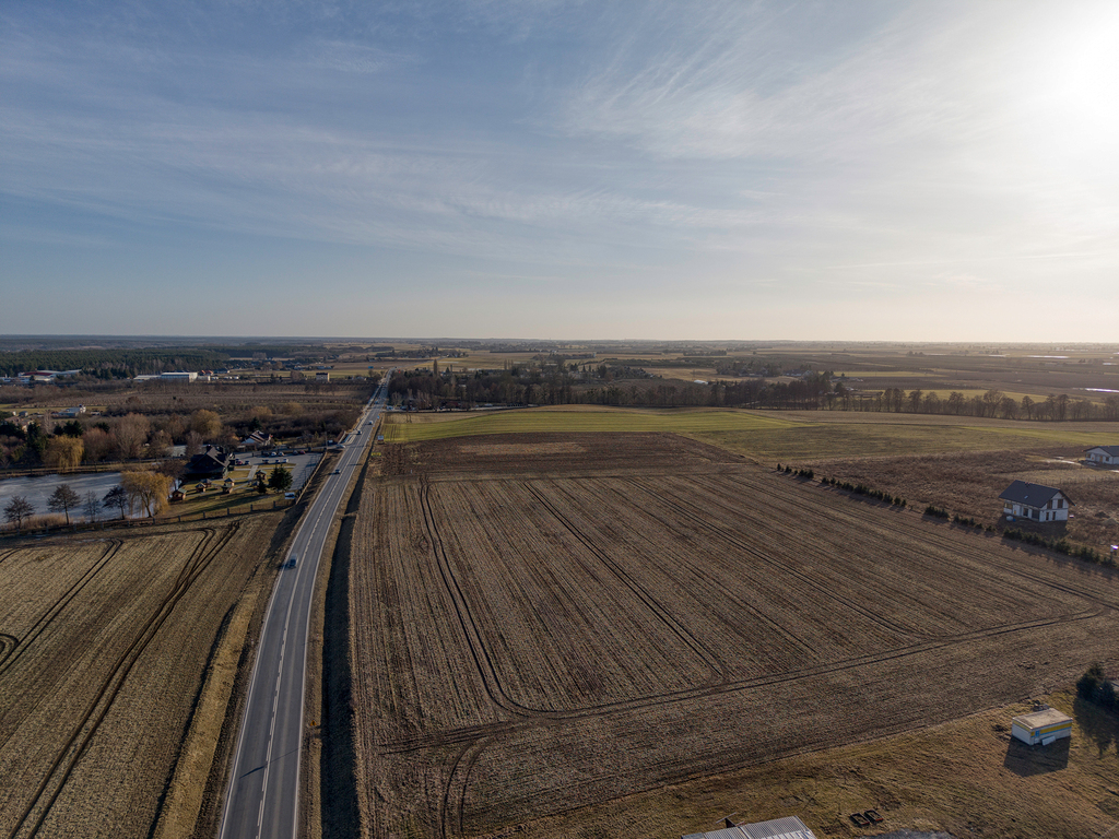 Grunt komercyjny KORONOWO 1,5 ha
