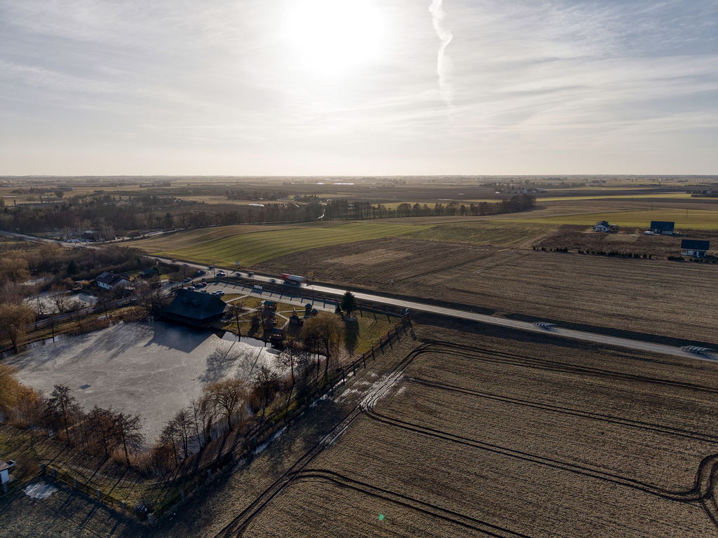 Grunt komercyjny KORONOWO 1,5 ha