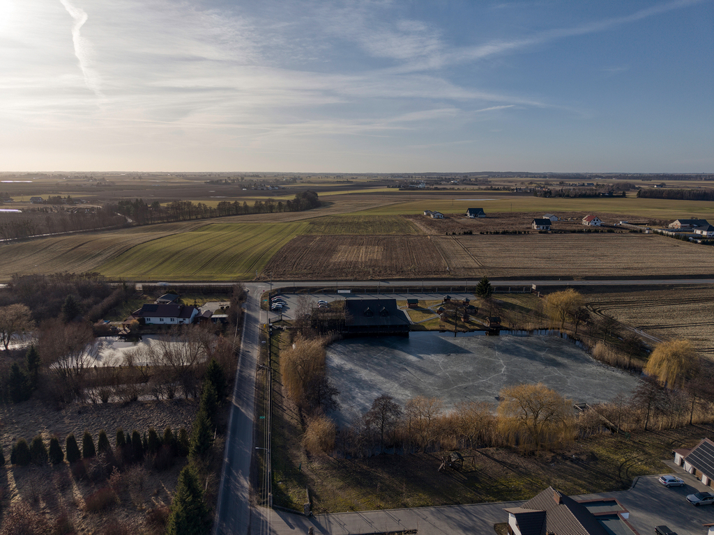 Grunt komercyjny KORONOWO 1,5 ha