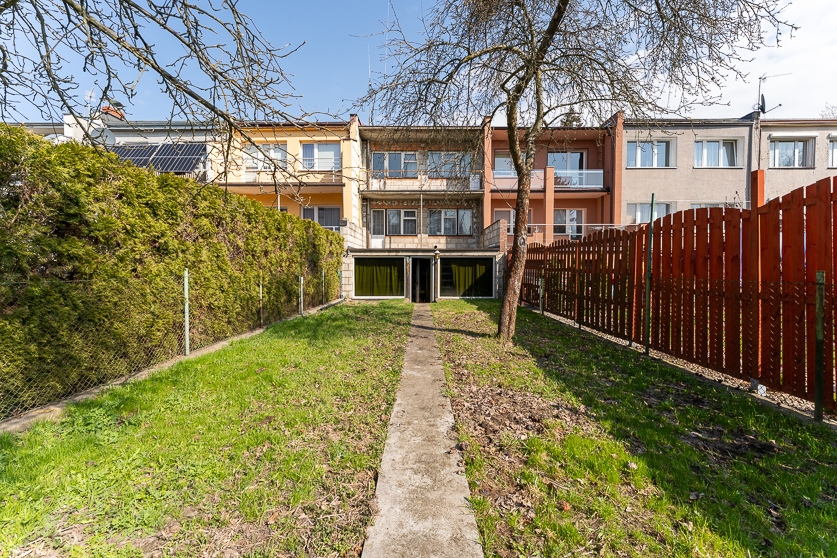 Szeregowiec do remontu | super miejsce Podolany