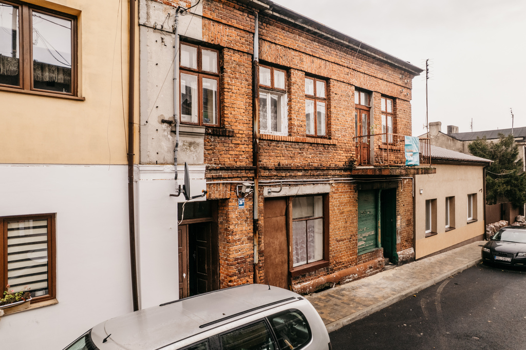 2 mieszkania lub pół kamienicy – Dąbie, ul. Asnyka