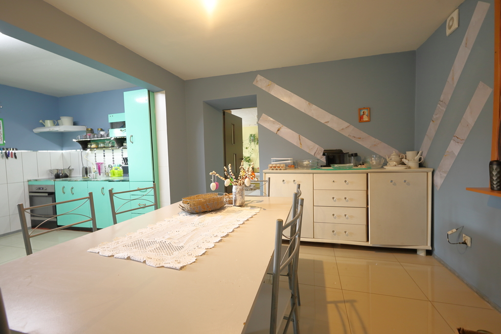 Dom, który zarabia: 2 mieszkania i 0 zł za prąd