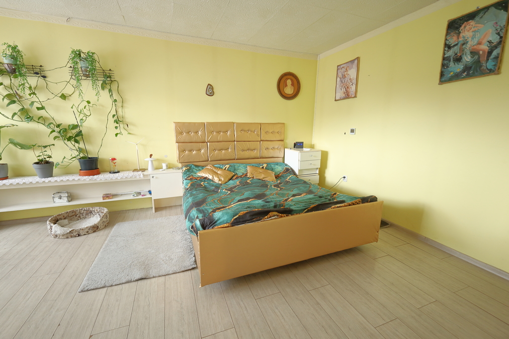 Dom, który zarabia: 2 mieszkania i 0 zł za prąd