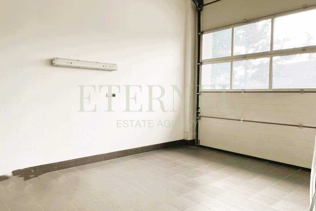 Przestronna siedziba firmy – 350 m2 blisko centrum