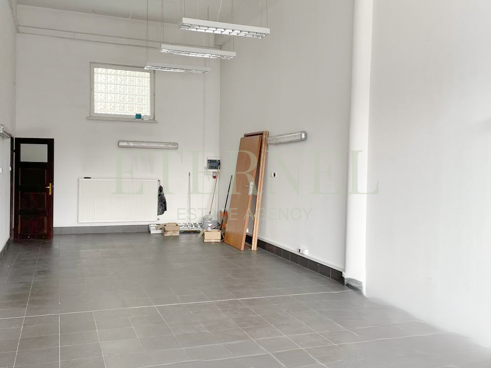 Przestronna siedziba firmy – 350 m2 blisko centrum