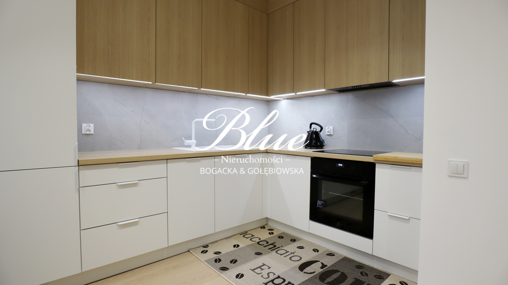 Os. Zawadzkiego, duża loggia m. postojowe