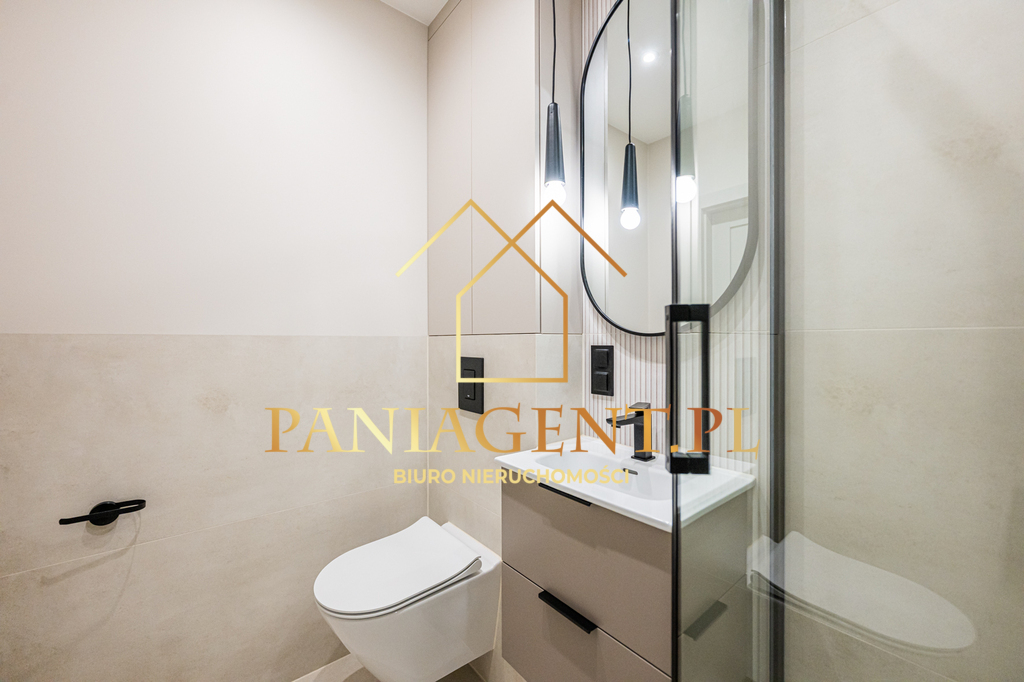 *Centrum*Duża kawalerka*Pierwszy najem po remoncie