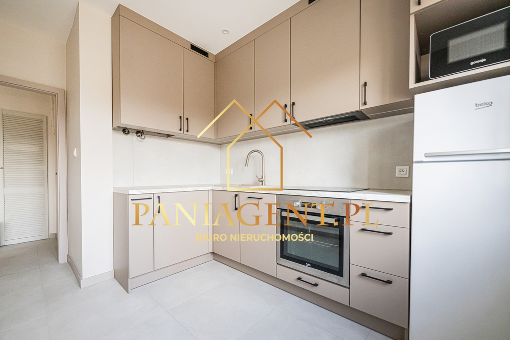 *Centrum*Duża kawalerka*Pierwszy najem po remoncie