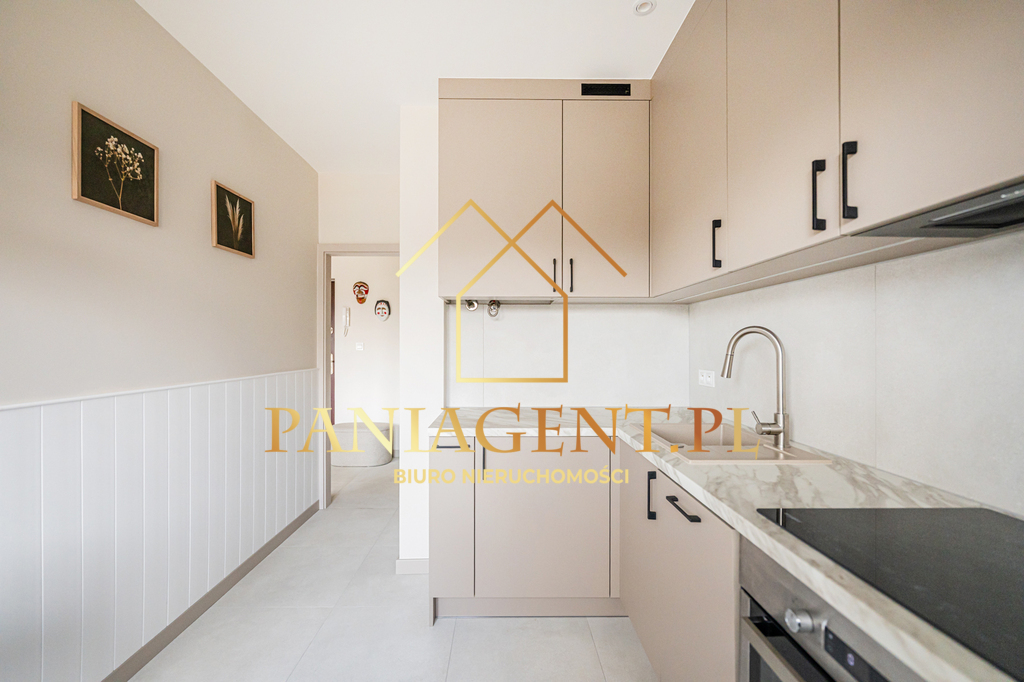 *Centrum*Duża kawalerka*Pierwszy najem po remoncie