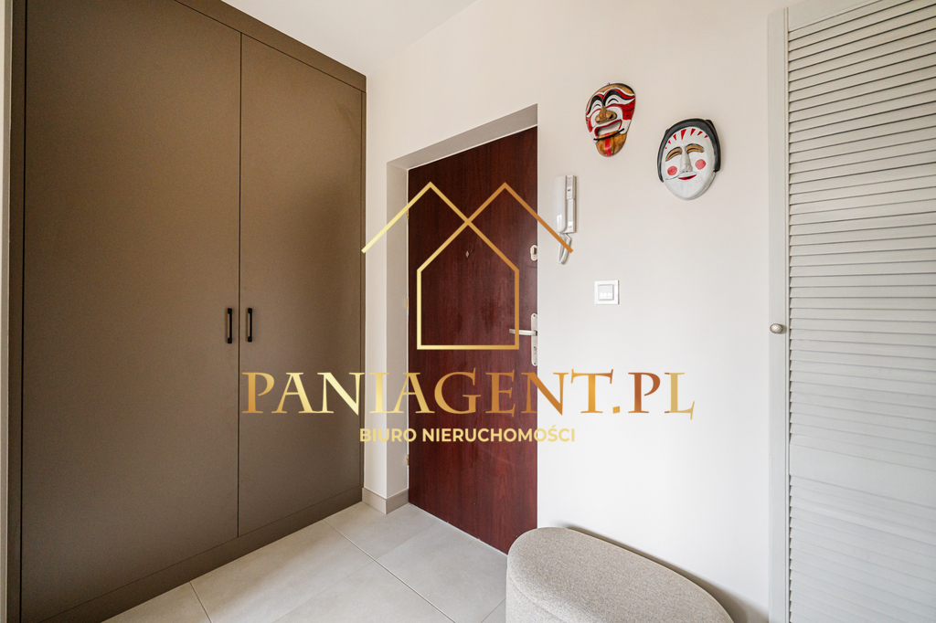 *Centrum*Duża kawalerka*Pierwszy najem po remoncie