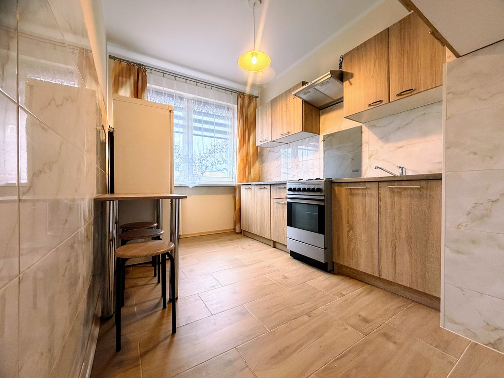 2 pokoje, osobna kuchnia, po remoncie dog friendly