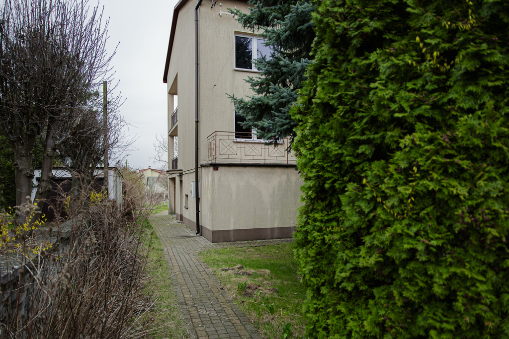 Dom w cichej okolicy | balkony | ogród | garaż