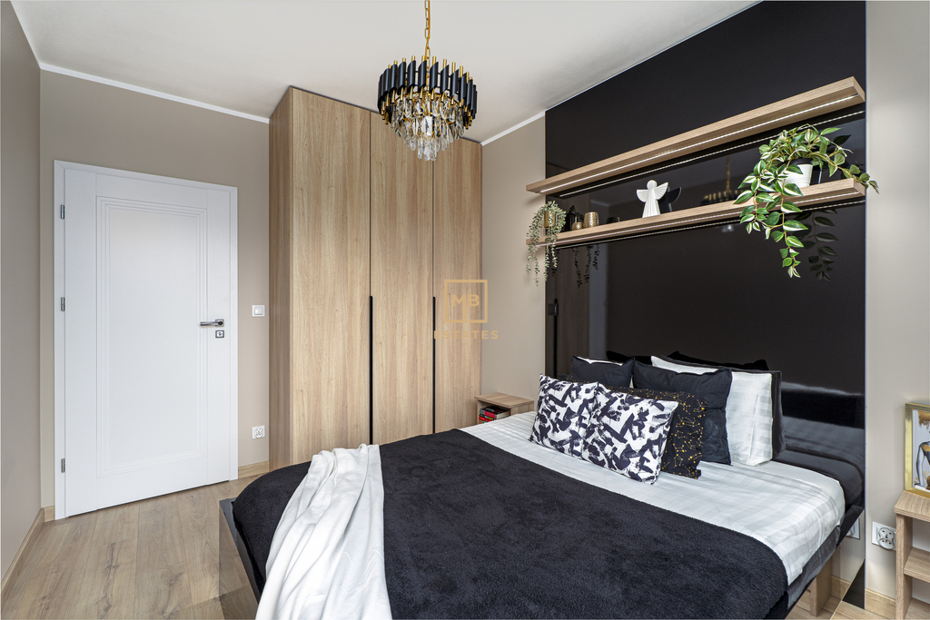 Apartament premium z garderobą – blisko Rynku