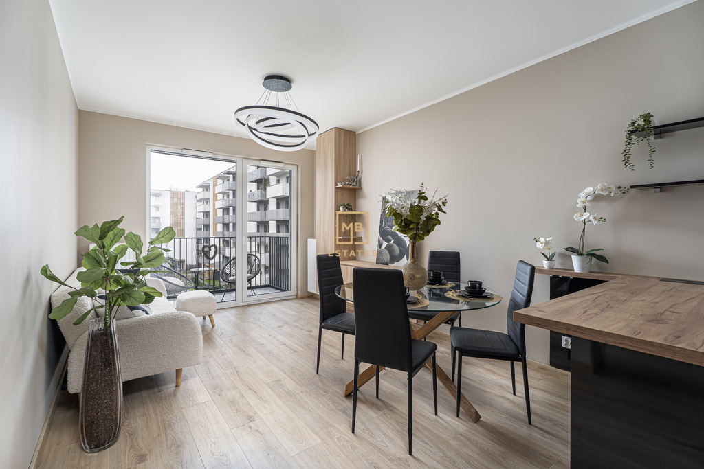 Apartament premium z garderobą – blisko Rynku