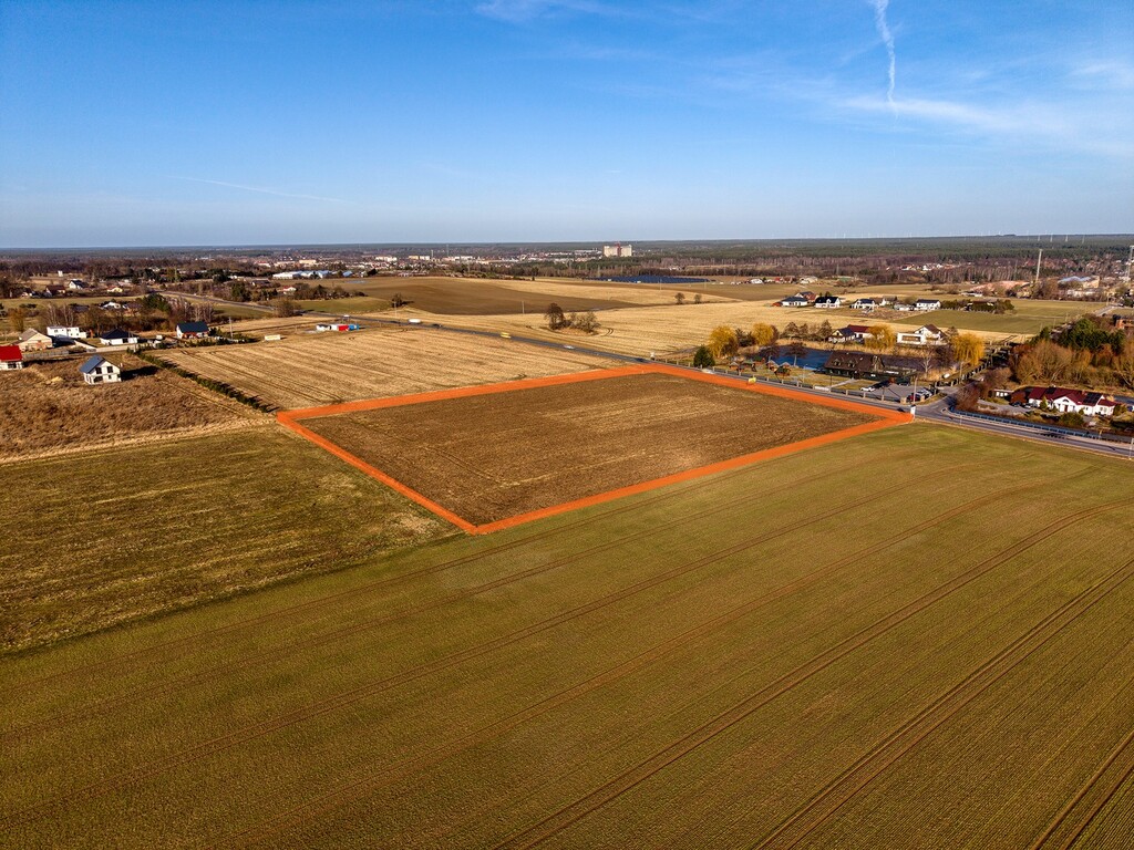 Grunt komercyjny KORONOWO 1,5 ha