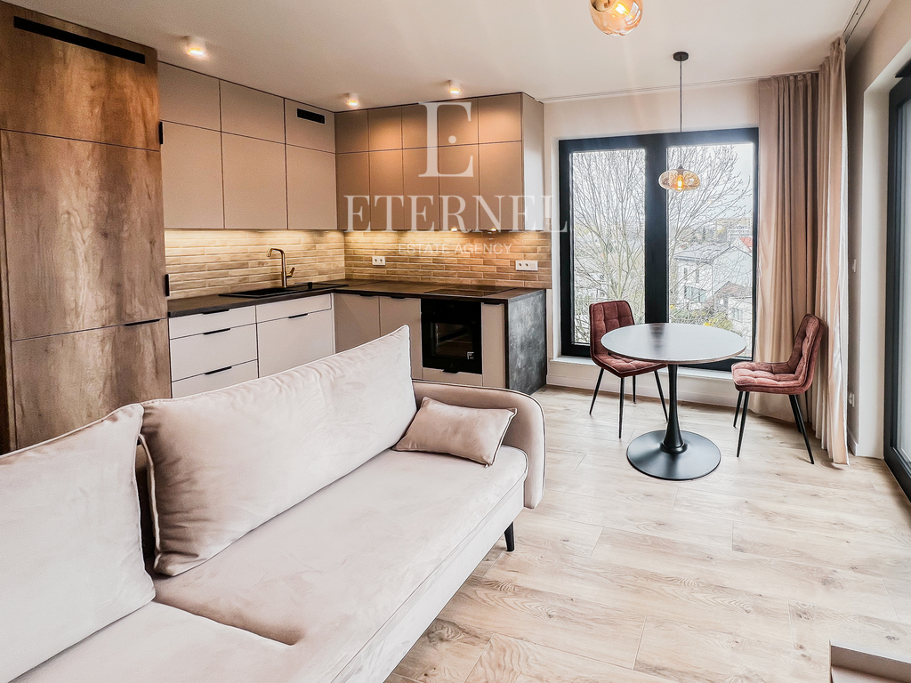 Luksusowy apartament z siłownią i kinem w centrum