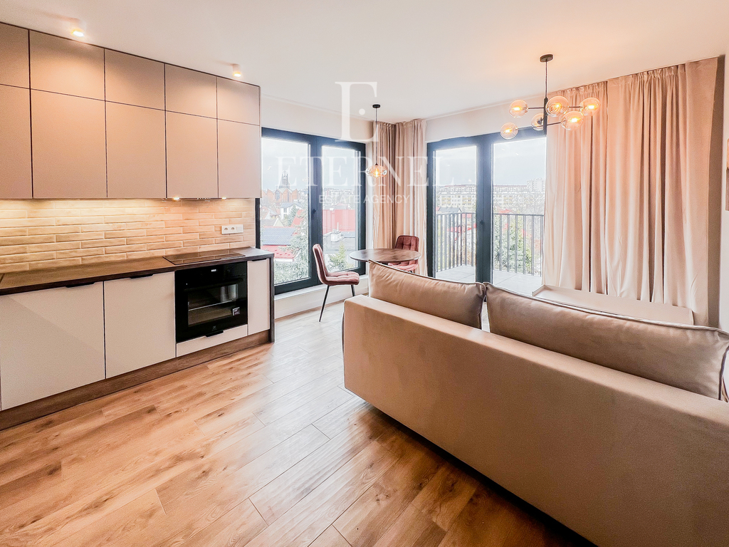 Luksusowy apartament z siłownią i kinem w centrum