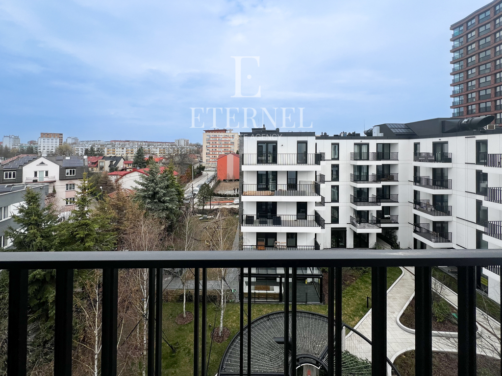 Luksusowy apartament z siłownią i kinem w centrum
