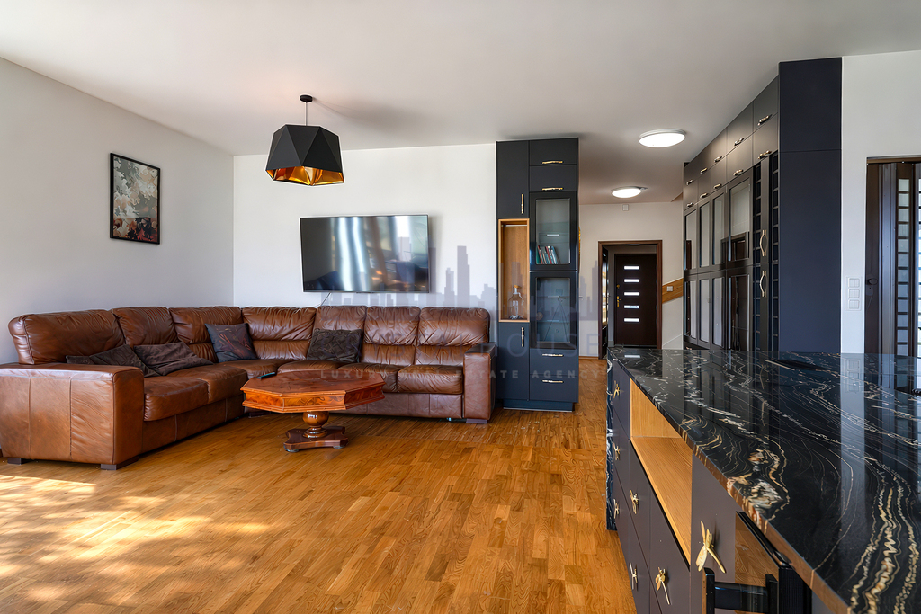 DOM 210 m² | PRYWATNA PLAŻA | KAMERALNIE | URSYNÓW