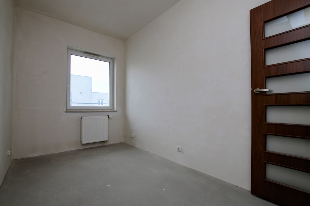 ostatnie piętro, stan deweloperski, balkon