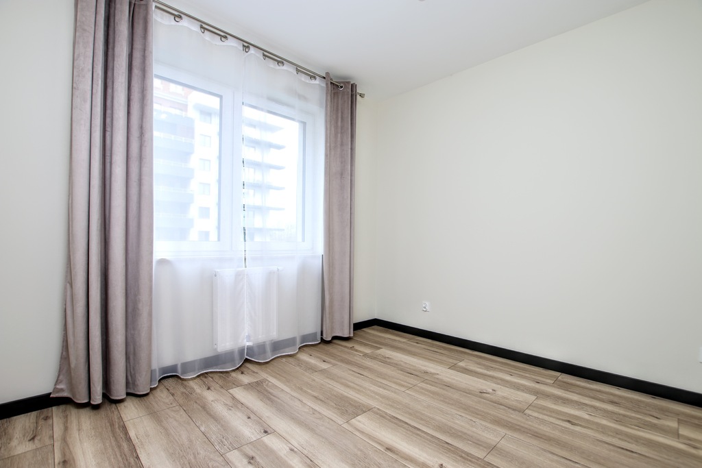 nowe, nidgy niezamieszkałe, gotowe do wejścia