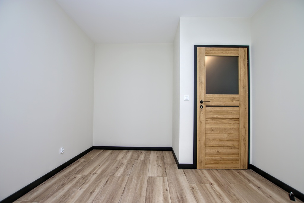 nowe, nidgy niezamieszkałe, gotowe do wejścia