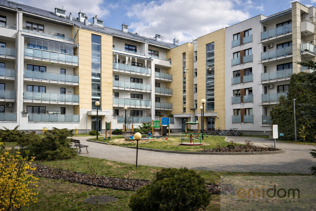 190 m² jak dom na Bemowie | metro