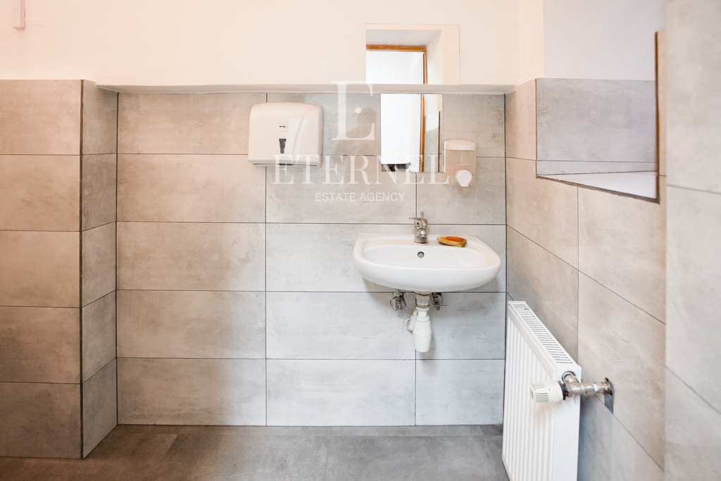 Lokal użytkowy 110m2 | ul. Krowoderska | centrum