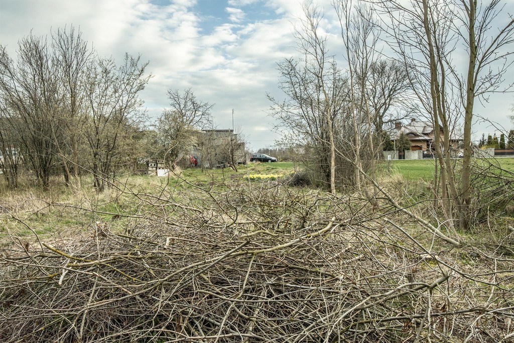 Zamień hałas na ciszę – dom z działką 1000m²