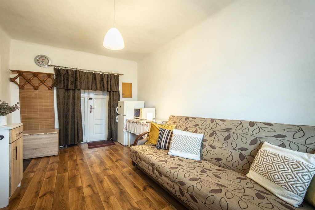 Zamień hałas na ciszę – dom z działką 1000m²